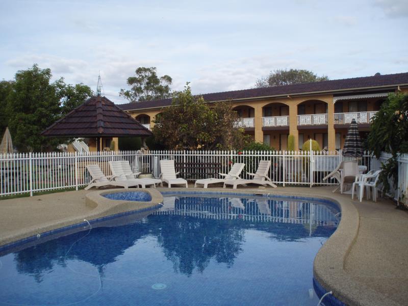 Lakeview Motel Yarrawonga Exterior photo